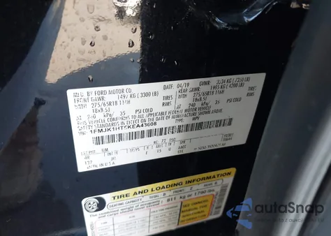 2019 Ford Expedition Max Xlt from USA, damaged, VIN 1FMJK1HT5KEA43608